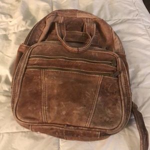 Vintage “leather” 🎒